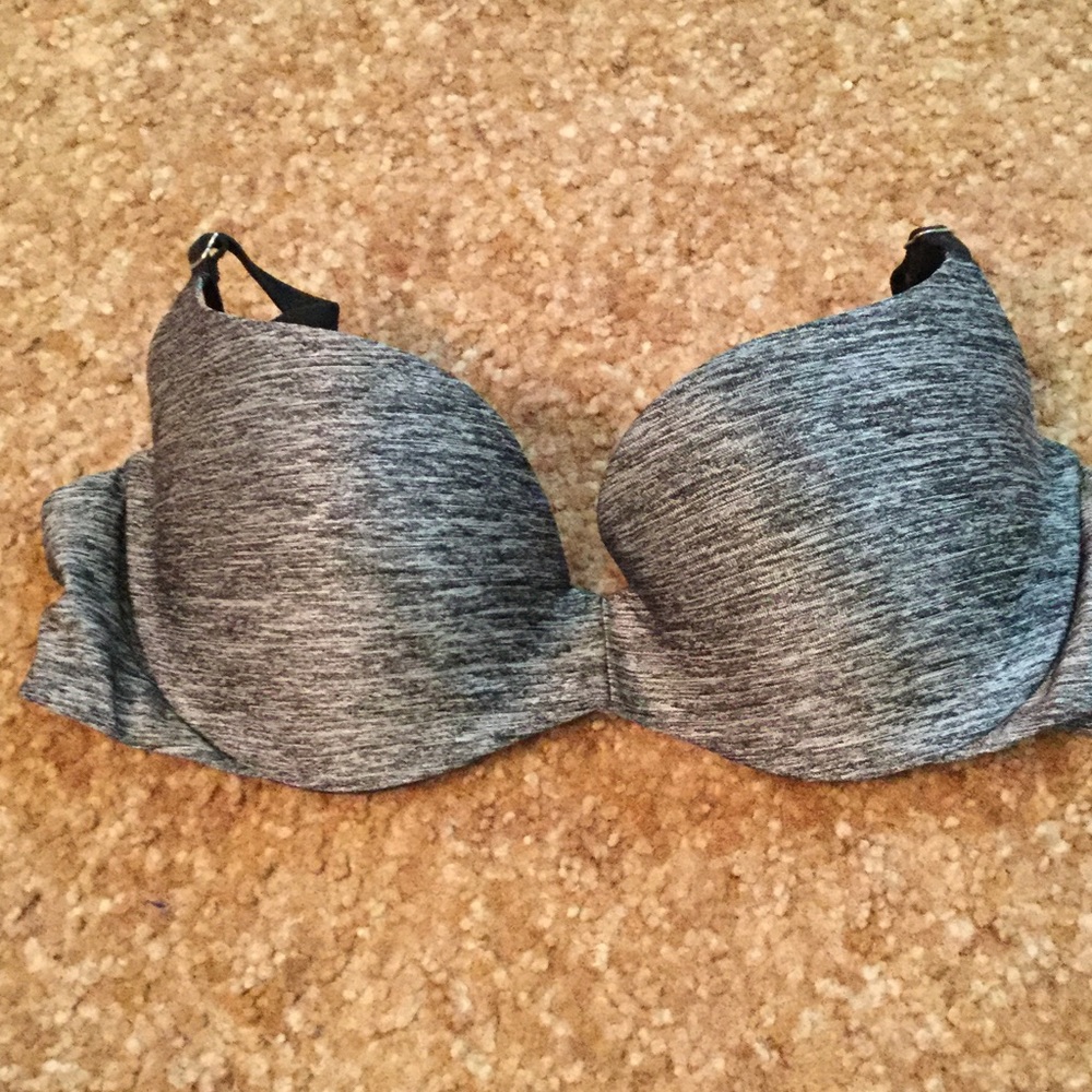 VS Pink Light Lift Campus Bra 32C