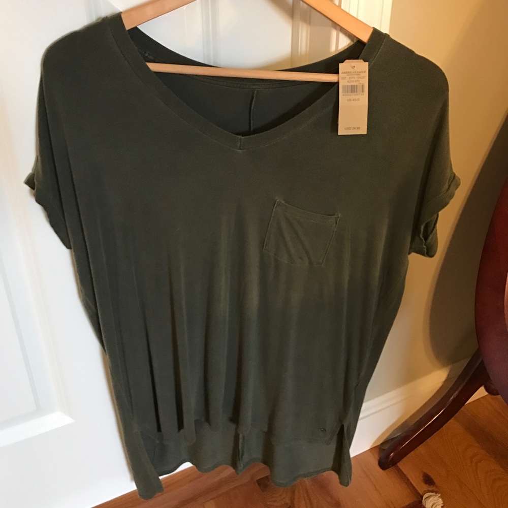 American Eagle Jegging T-Shirt