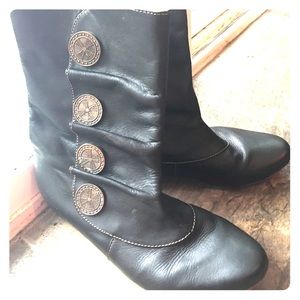Livie and Luca black leather boots. Sz 9.5
