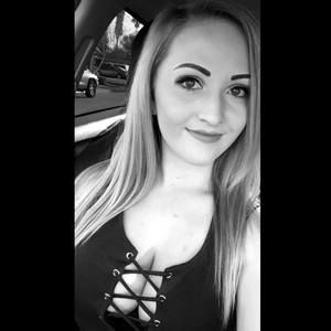 Meet your Posher, Alana