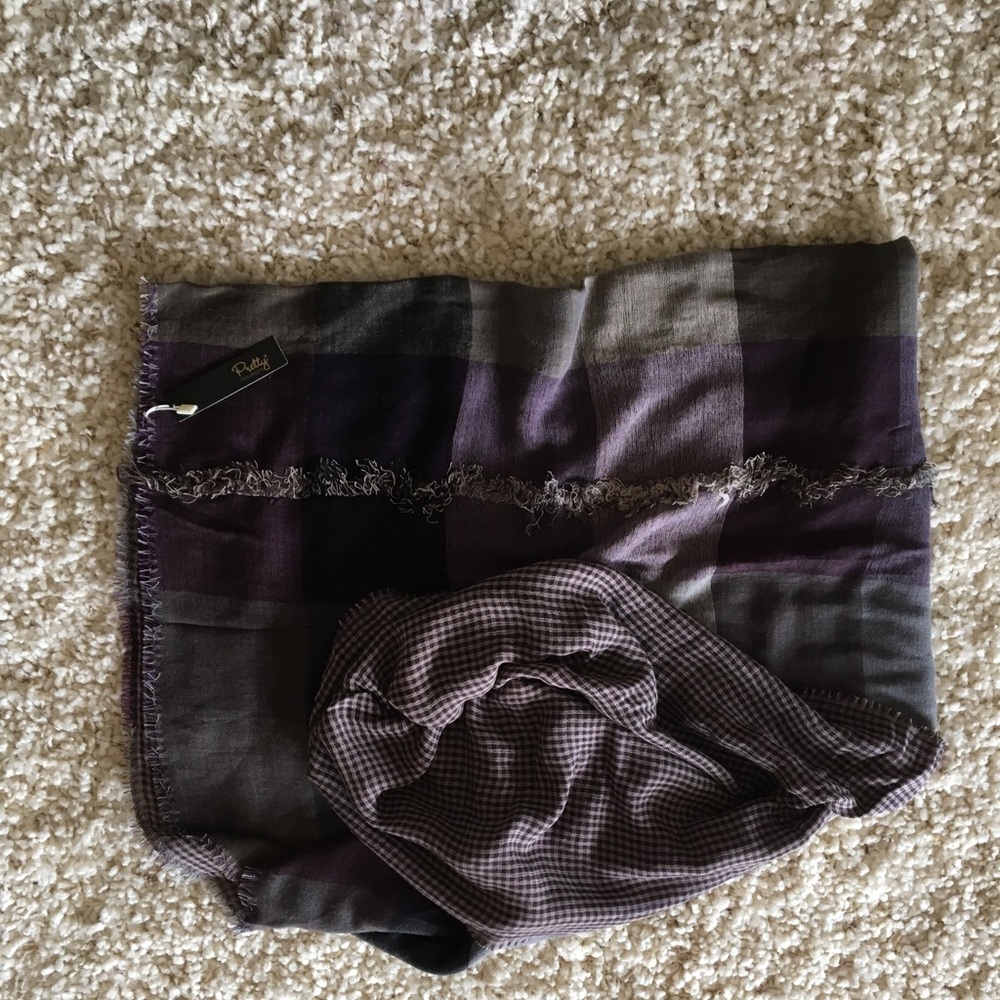 Scarf. Purple & gray. Two patterned