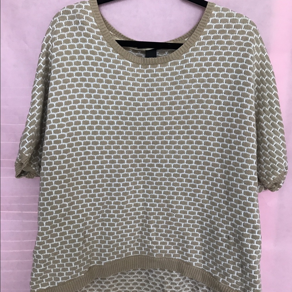 Beige and white sweater shirt