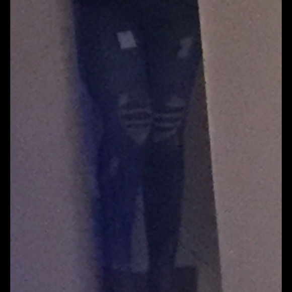 🆕Last Size 1 Ripped Knee Raw Hemline Skinny Jeans - Picture 7 of 8