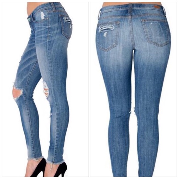 🆕Last Size 1 Ripped Knee Raw Hemline Skinny Jeans - Picture 3 of 8