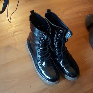 Doc Martin type shoes
