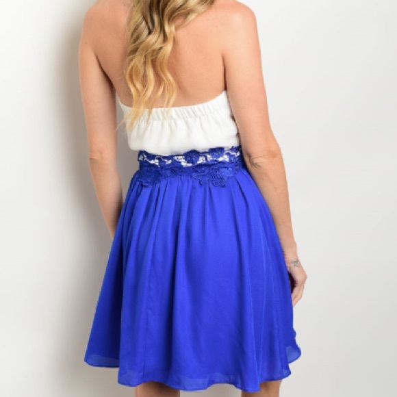 🆑 LAST 1: Royal Blue and White Floral Mini Dress - Picture 3 of 5