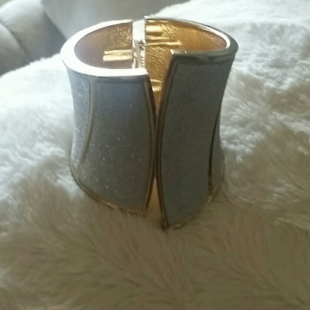Cuff