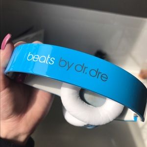 light blue Beats by dre