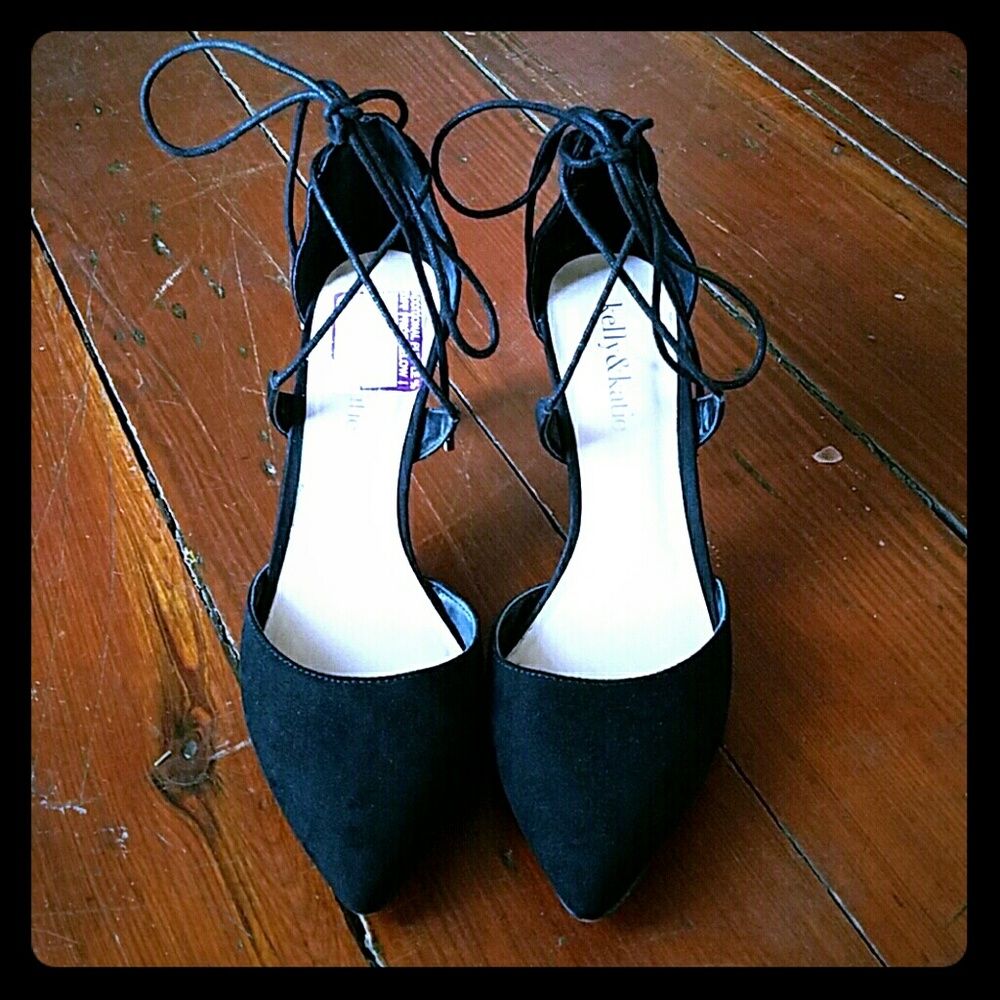 Black lace up Kelly & Katie heels with pointed toe