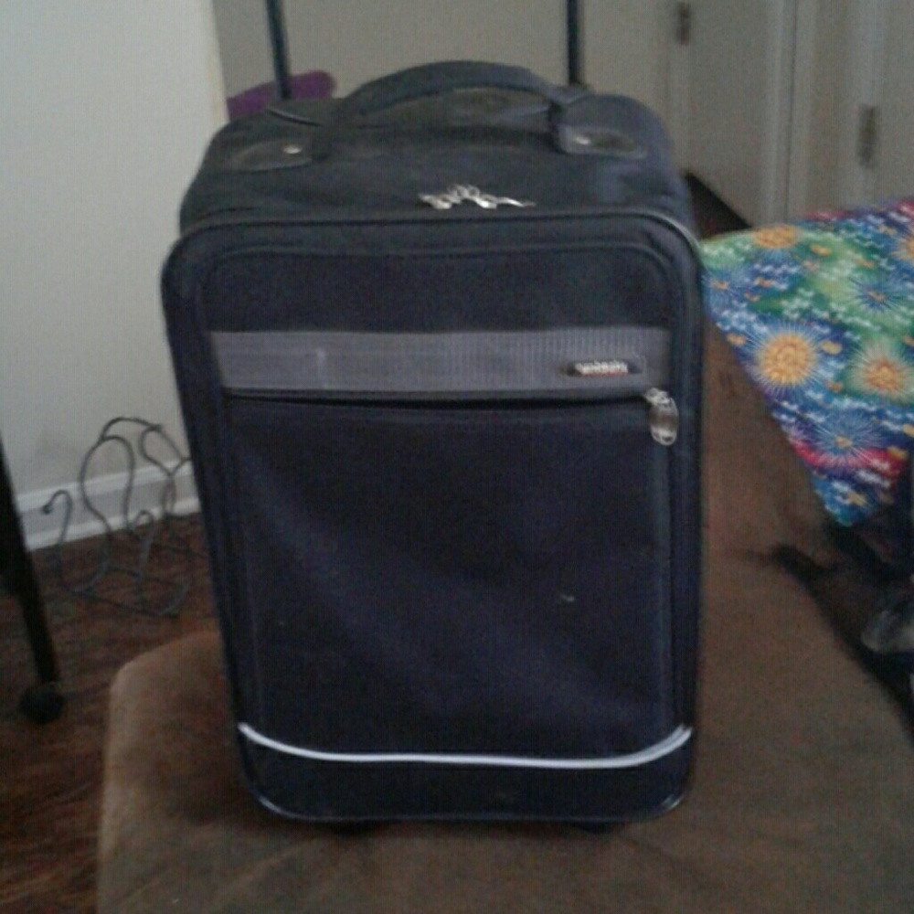 Luggage  with wheels handle