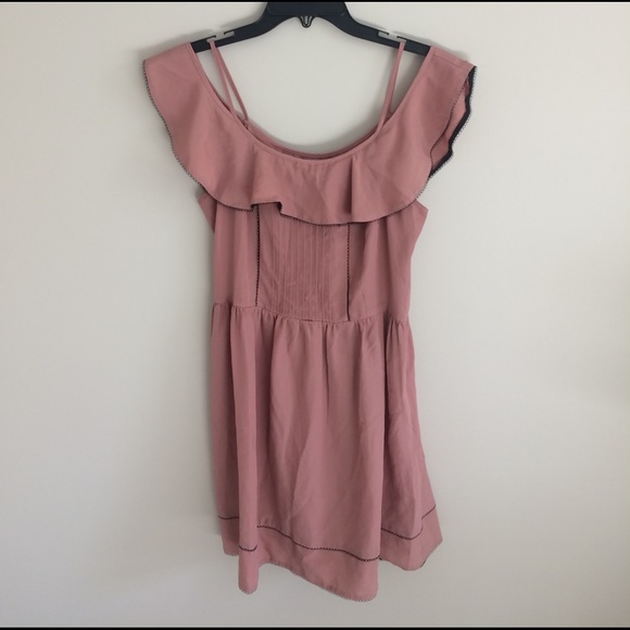 Kimchi Blue Dresses & Skirts - Urban outifitters kimchi blue blush dress