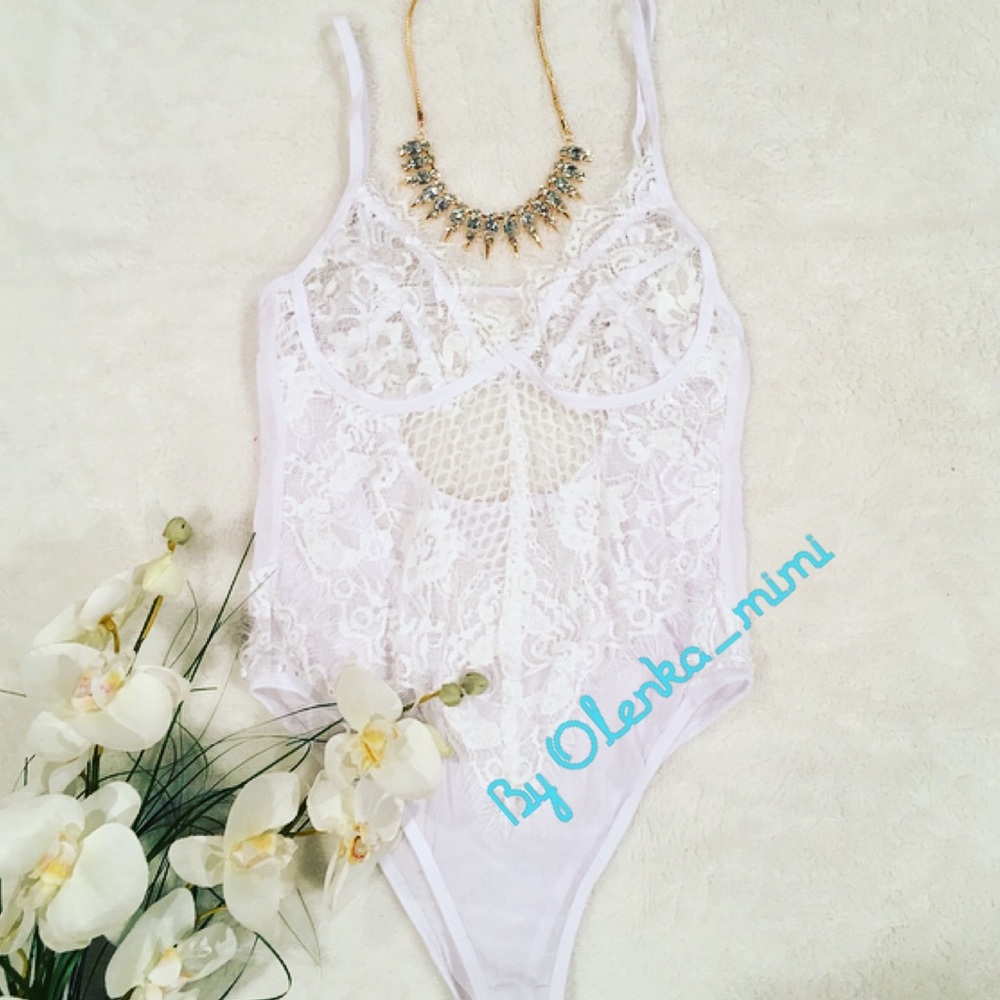 OutWear Lingerie Top - Picture 8 of 8