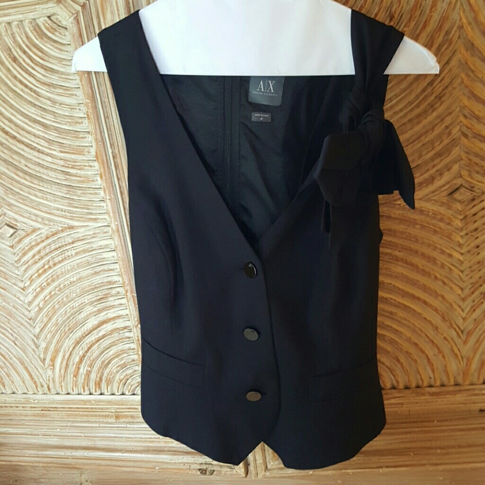 Armani Exchange short vest