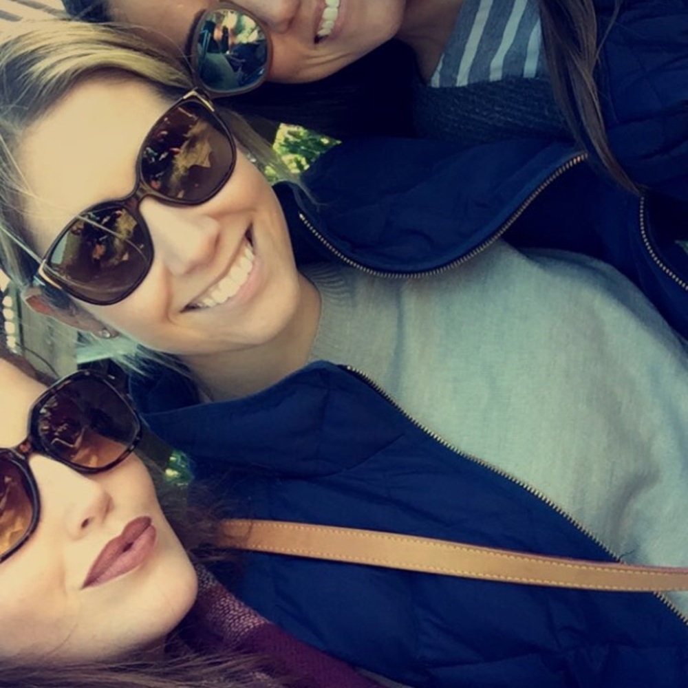 Meet your Posher, Kayla