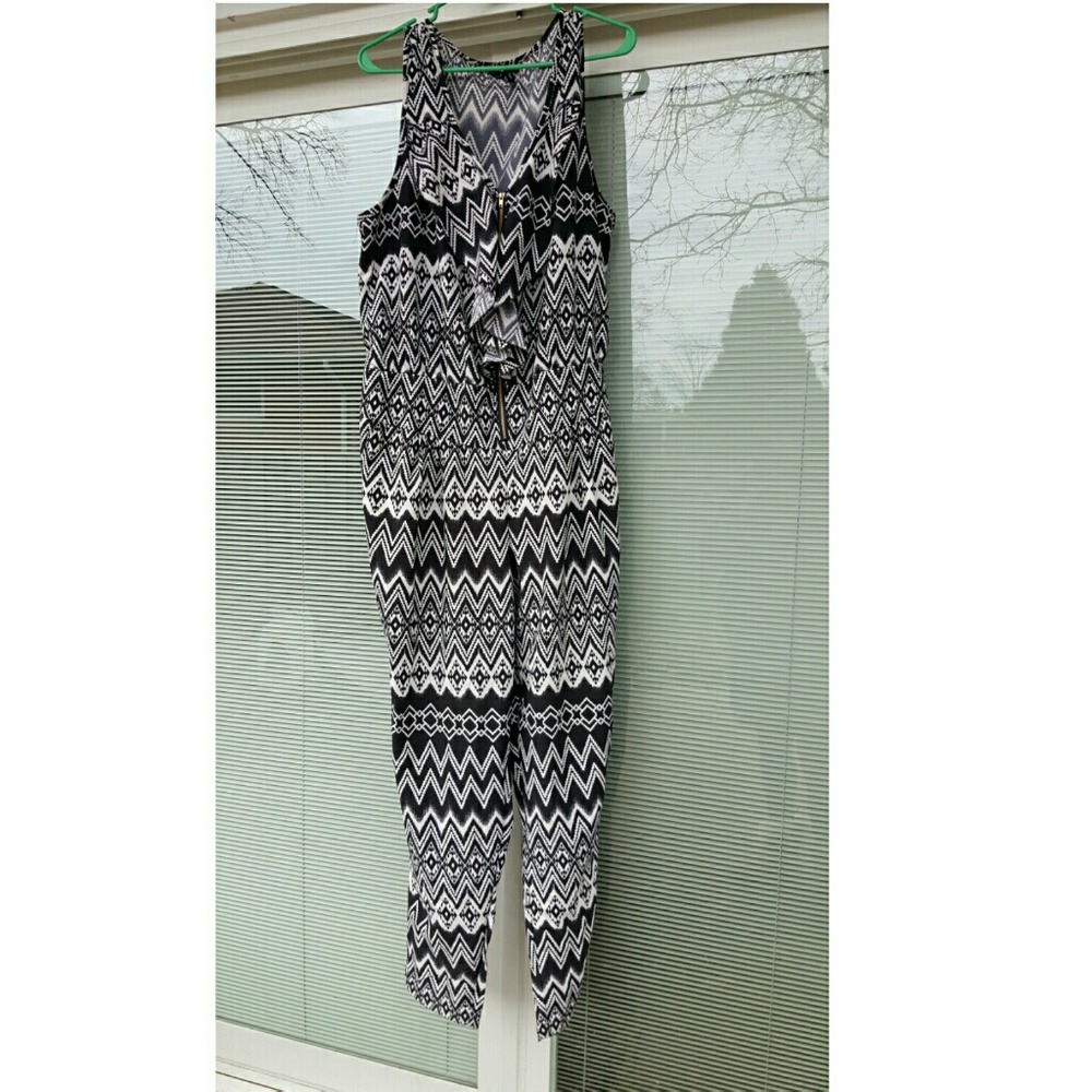 Toxik Plus Sized Sleeveless Jumpsuit Size 2x - image 1