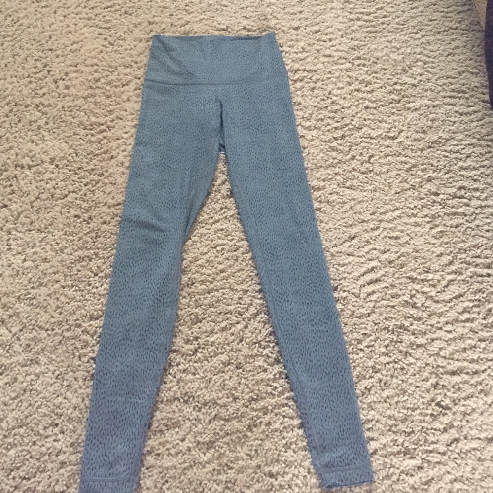 Grey and black lulu lemon leggings