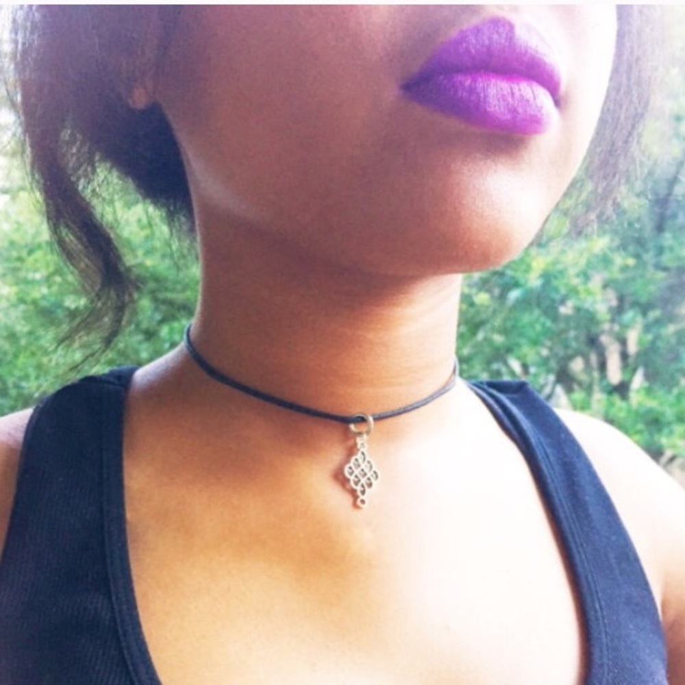 DaniRogue "Chandelier Choker"