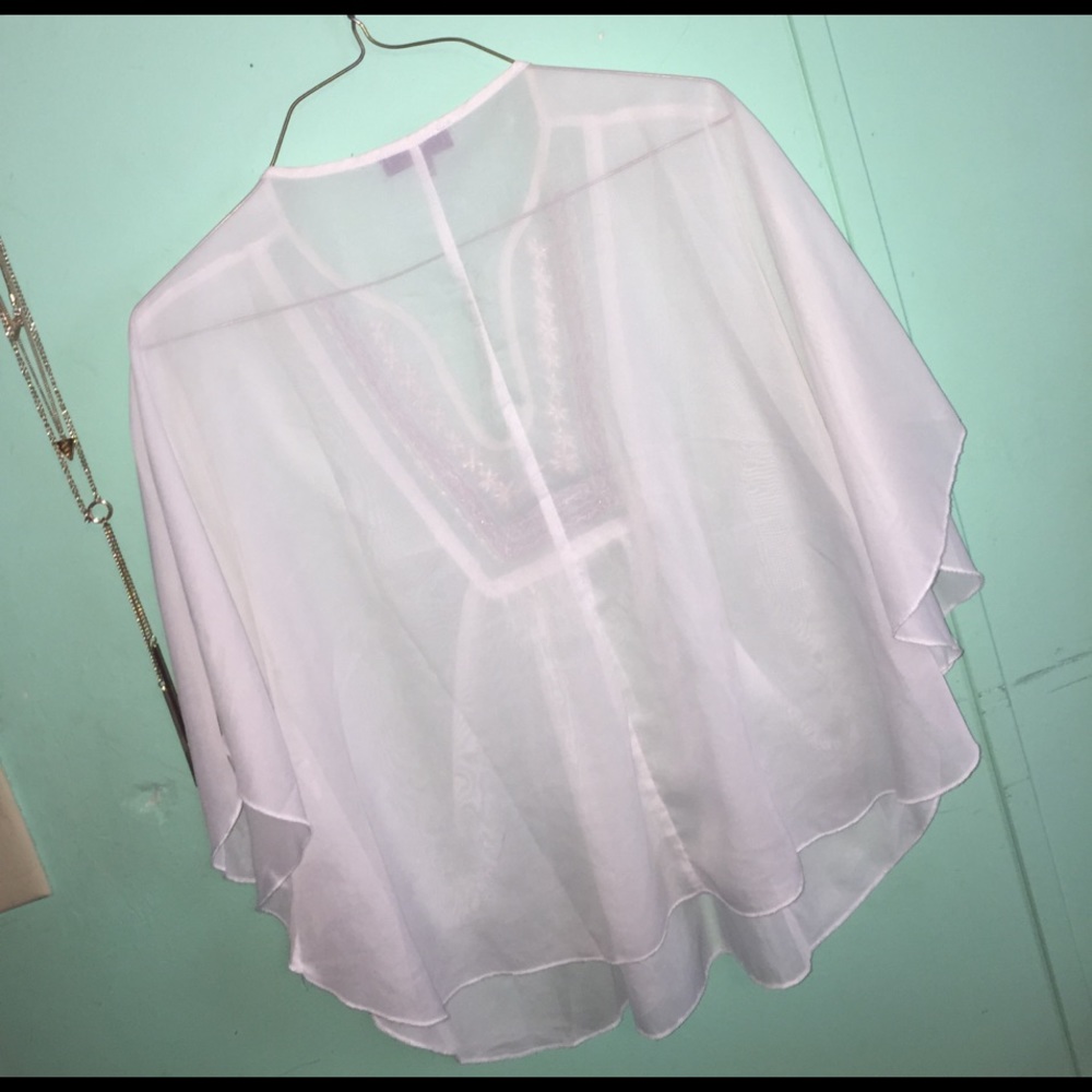 Shirt - Picture 4 of 4
