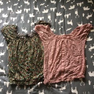 2 for $4 Floral Blouse & sheer pink twin 🌸