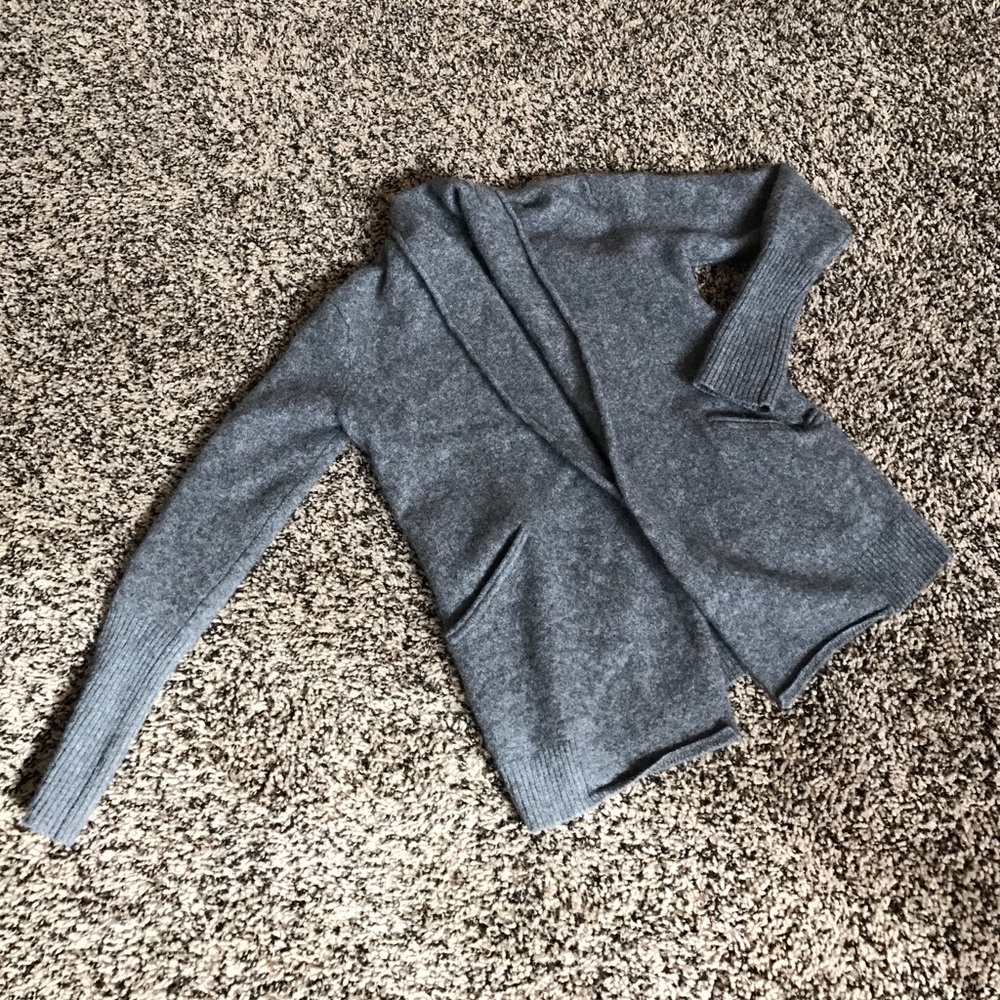 Max Studio Cashmere Sweater