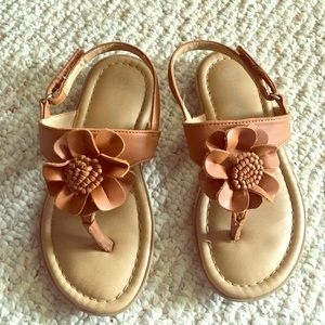 Girls sandals