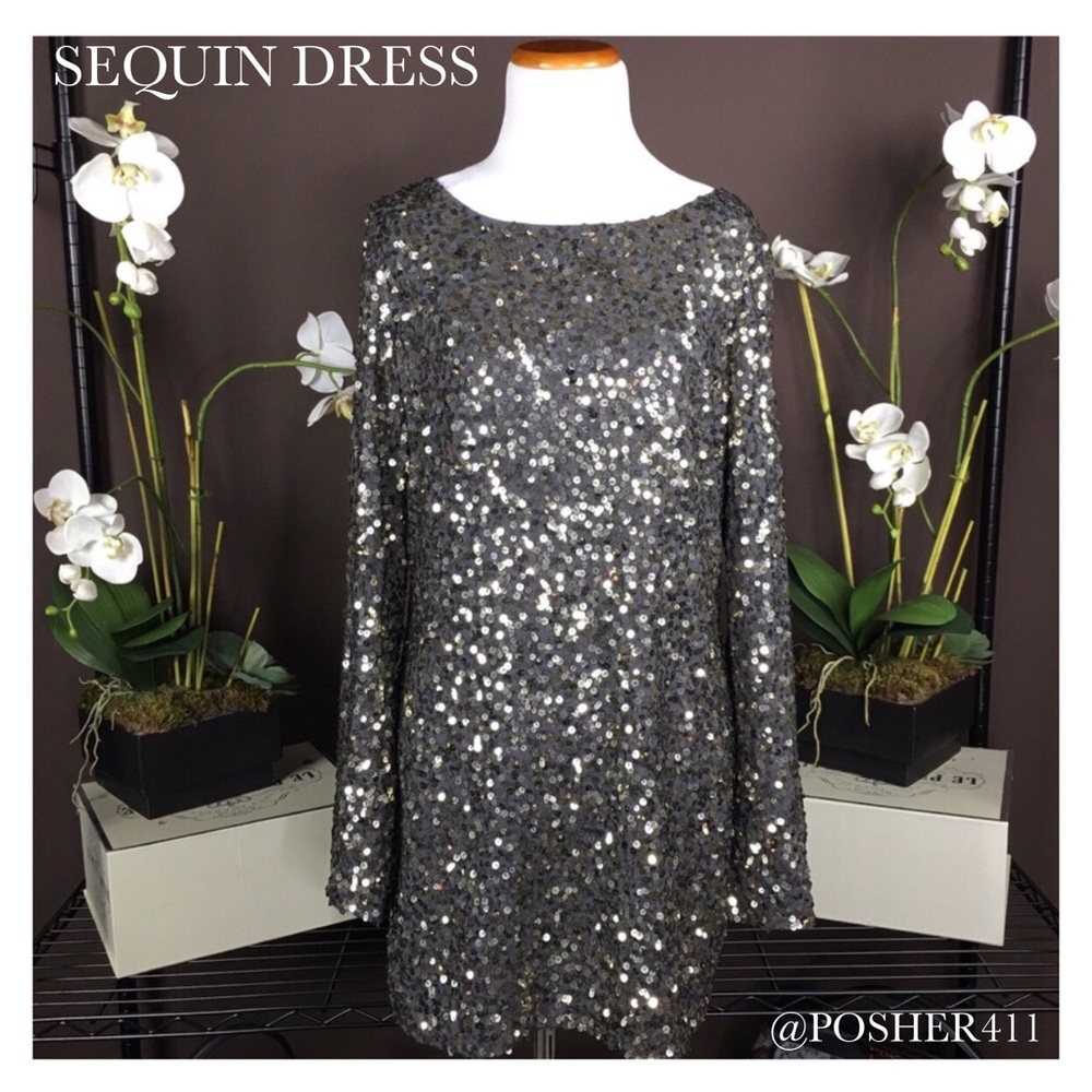 NWT BACKLESS SILVER SEQUINED DRESS