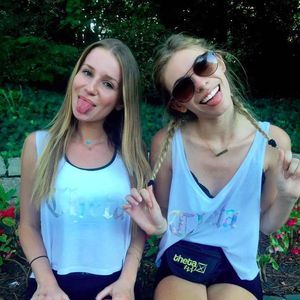 Meet your Posher, Daniella