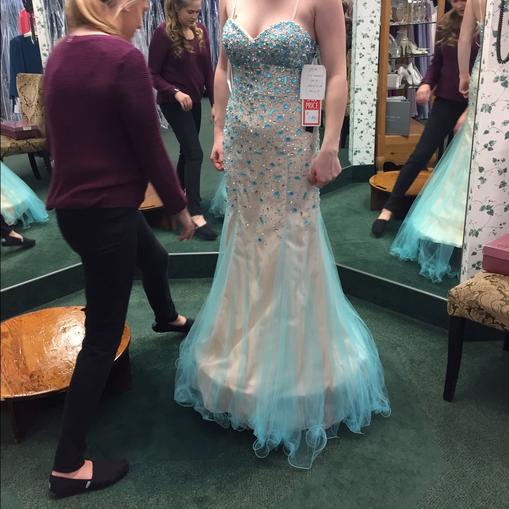 Prom dress!!