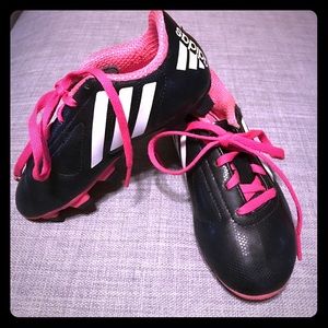 Girls Cleats