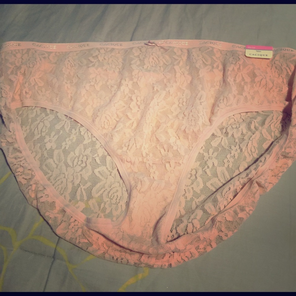 NWT cacique lace panties Beautiful dusty rose.