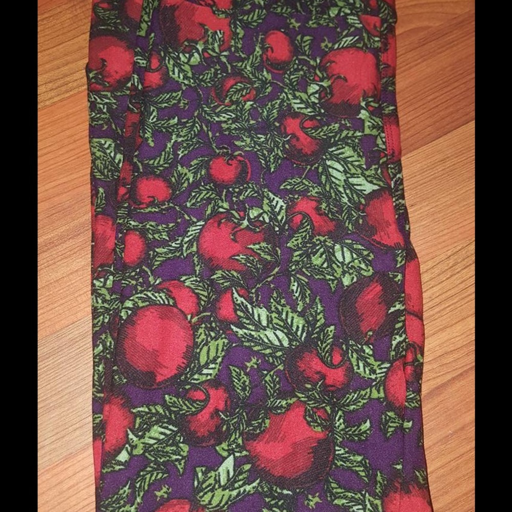 LuLaRue Flowers One Size Leggings