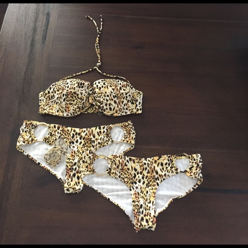 Victoria's Secret bikini sz S 34c