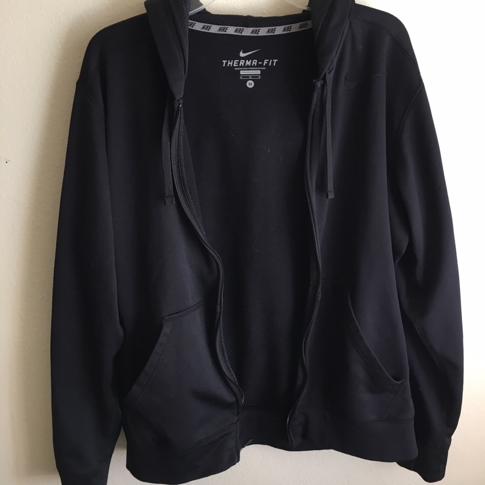 ONE DAY SALE ❗️Black Nike zip up jacket