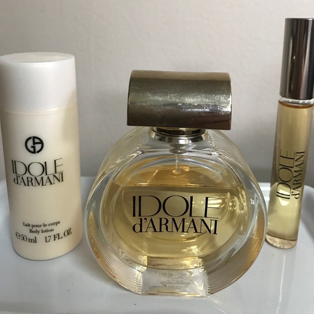 Idole d'Armani