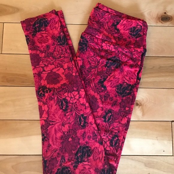 LuLaRoe Pants - Unicorn Lularoe Hot pink floral OS leggings