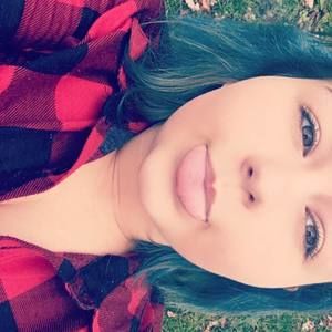 Meet your Posher, Haylee