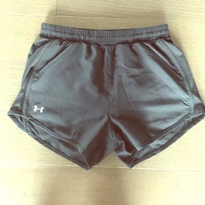 Under Armor jogging shorts