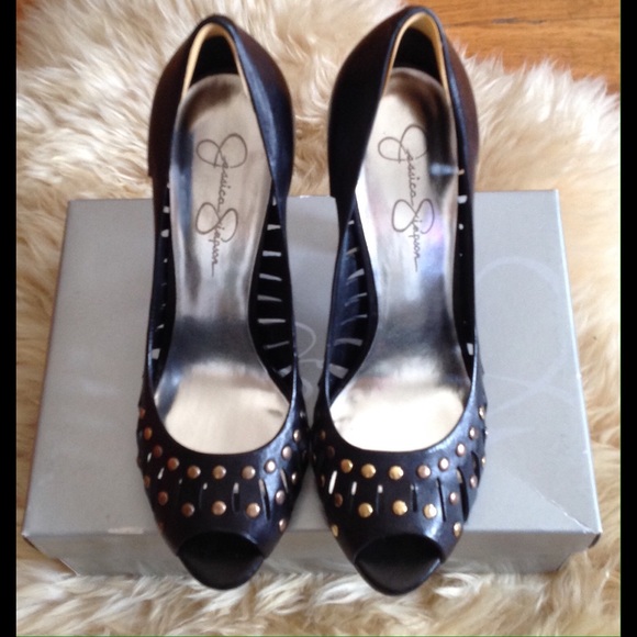JESSICA SIMPSON HEELS - Picture 1 of 4