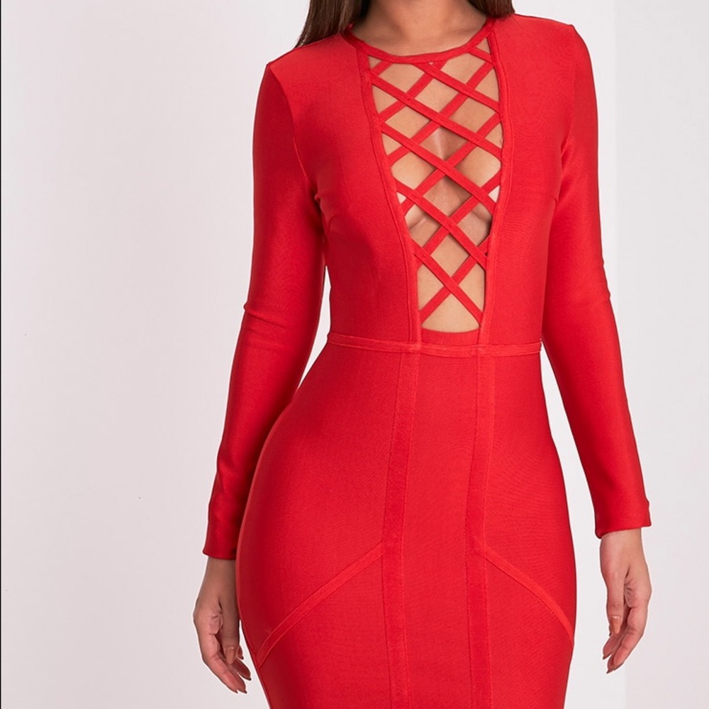 Pretty Little Thing Red Plunge bodycon dress
