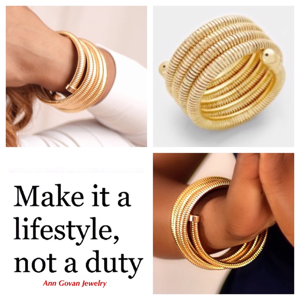 Gold Wire Wrap Bracelet
