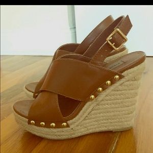 Steve madden wedge's only worn twice really CUTE!!