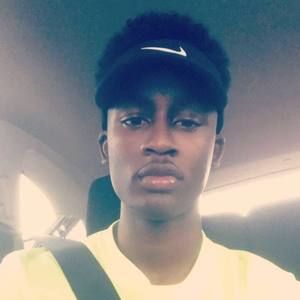 Meet your Posher, Avery