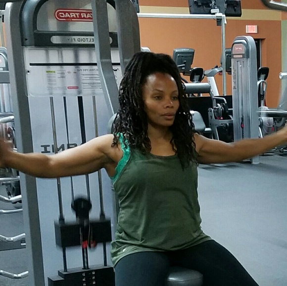 Meet your Posher, Taliah - Picture 2 of 4