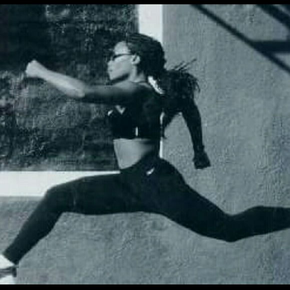 Meet your Posher, Taliah - Picture 3 of 4