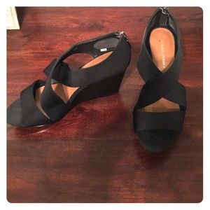 Black Donald J. Pliner Wedges sz 9