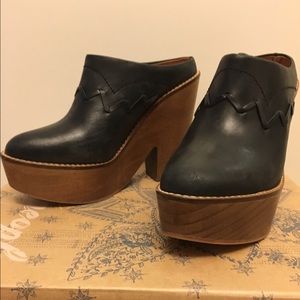 Free People Black Platform Mules 36M