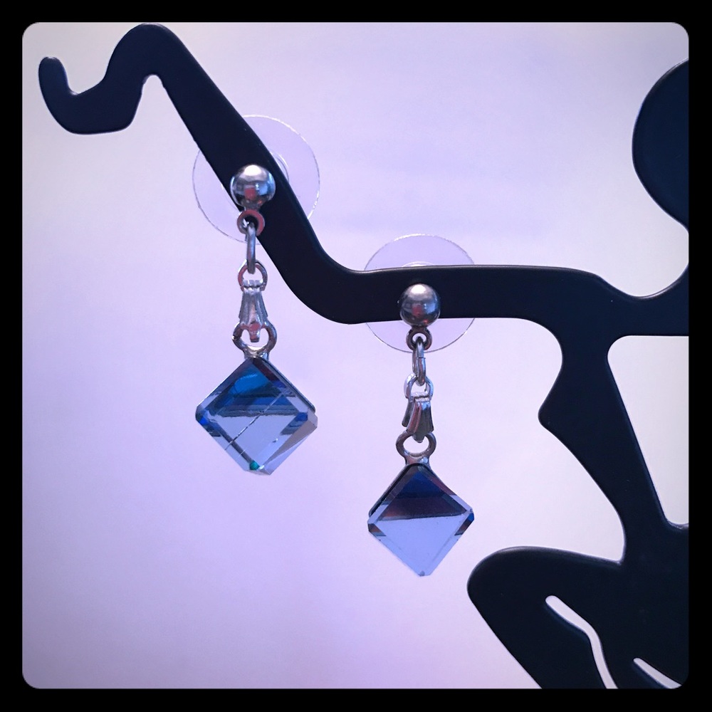 NEW Hypoallergenic Austrian Crystal Cubed Earrings