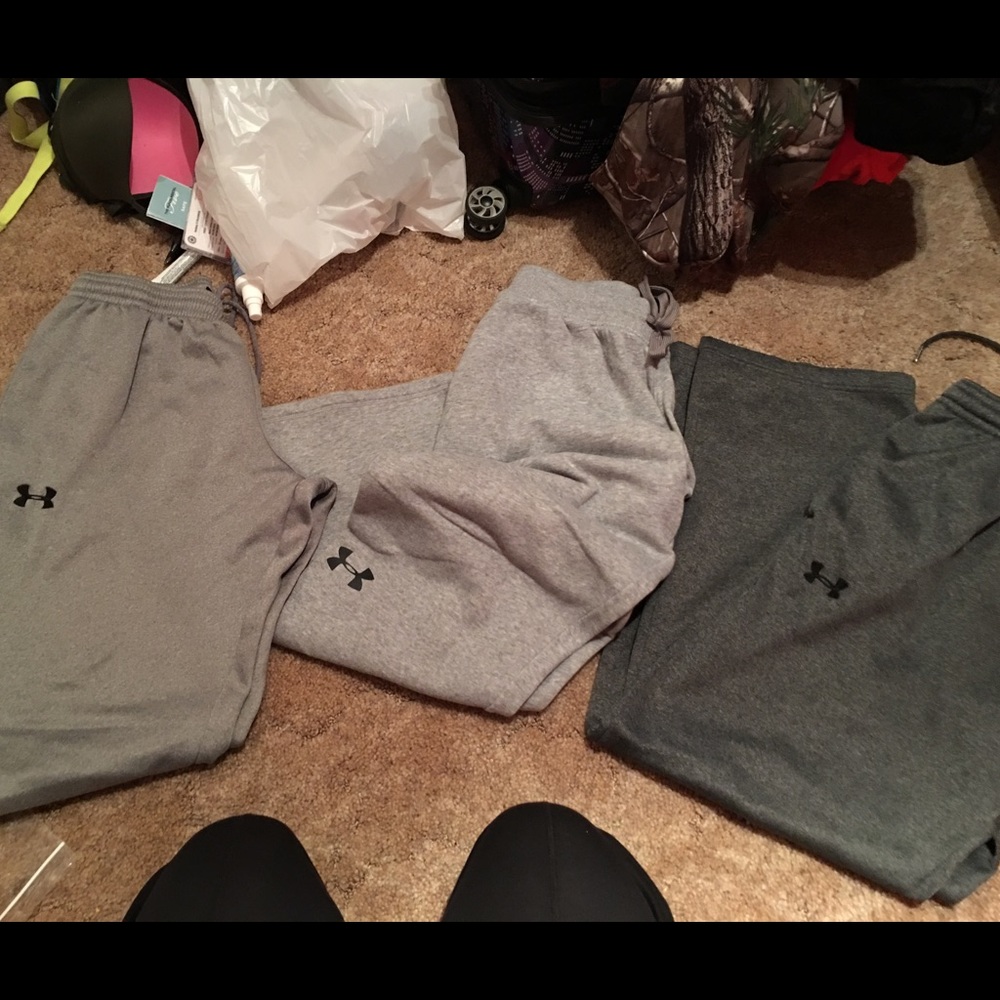 Under armour sweats