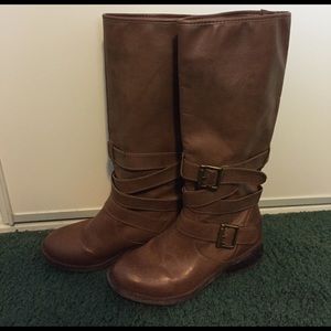 Mid calf boots