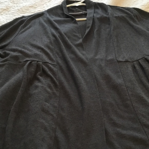 Sweater - Picture 6 of 6